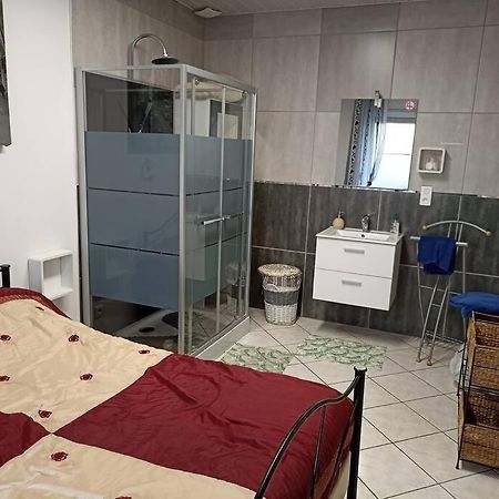 Appartement De 70M2 Tout Equipe Hargarten-aux-Mines Luaran gambar